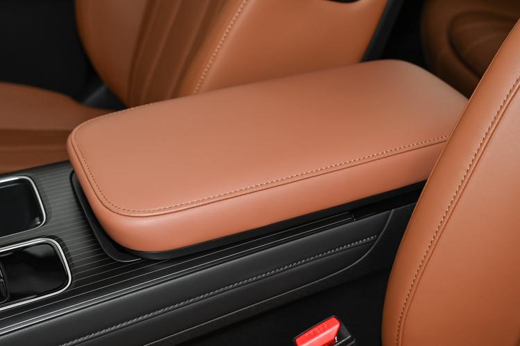 Фото машины 695