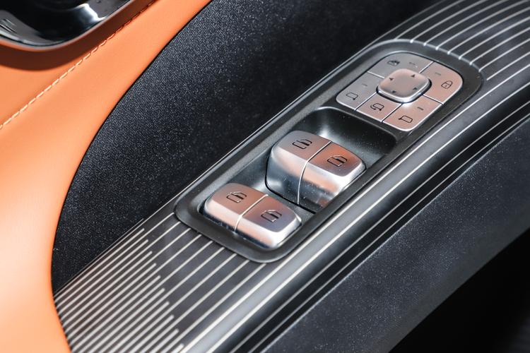 Фото машины 756