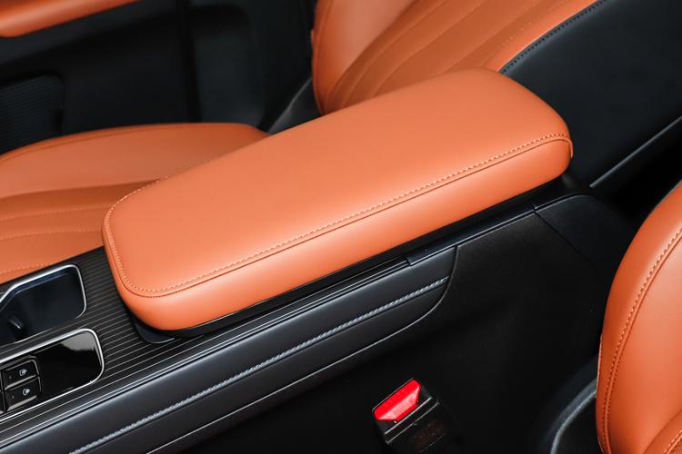 Фото машины 737