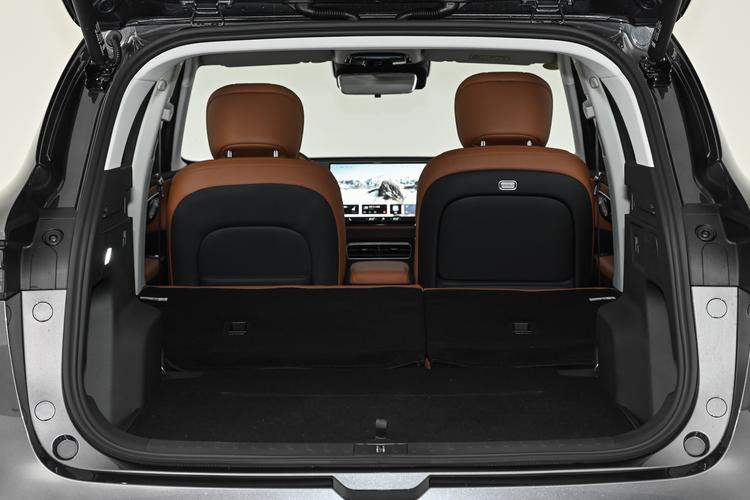 Фото машины 616