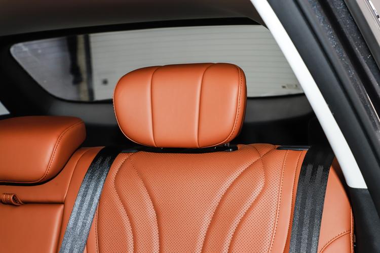 Фото машины 608