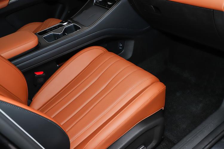 Фото машины 714