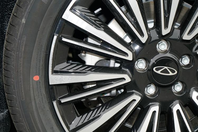 Фото машины 76