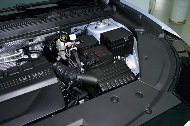 Фото машины 200