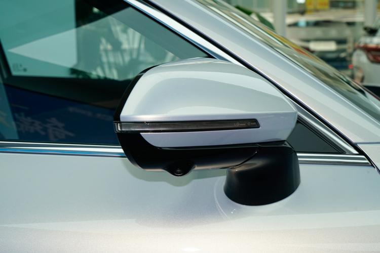 Фото машины 144