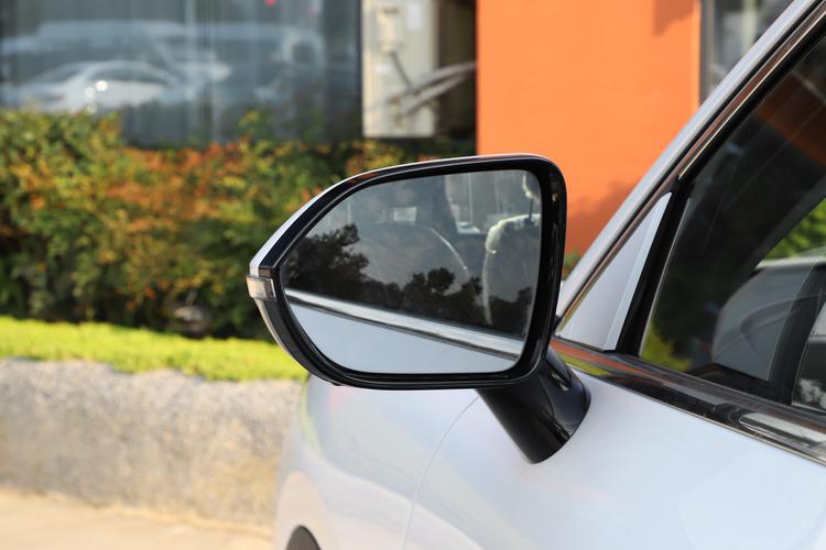 Фото машины 185