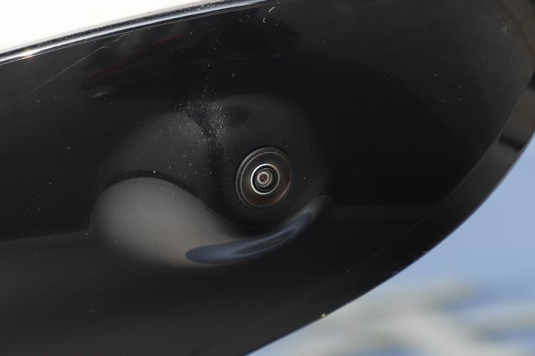 Фото машины 209