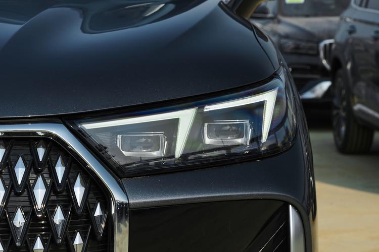 Фото машины 240