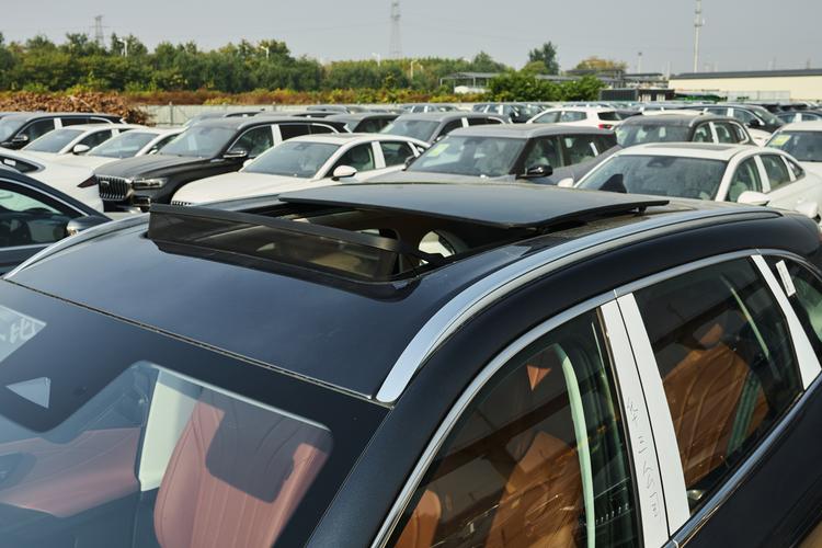 Фото машины 336