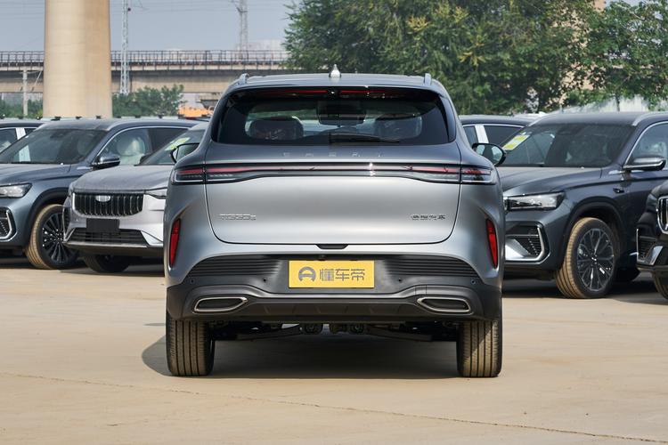 Фото машины 318