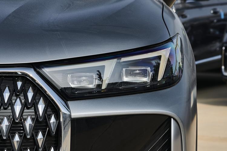 Фото машины 385