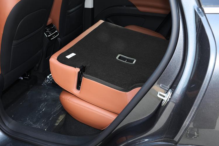 Фото машины 482