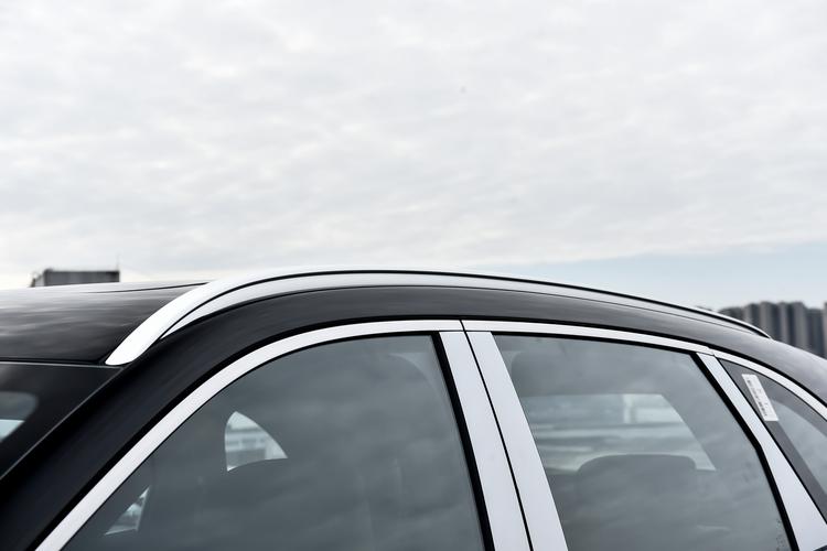 Фото машины 30