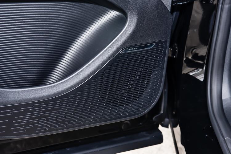 Фото машины 142