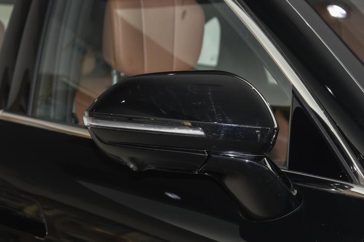 Фото машины 111