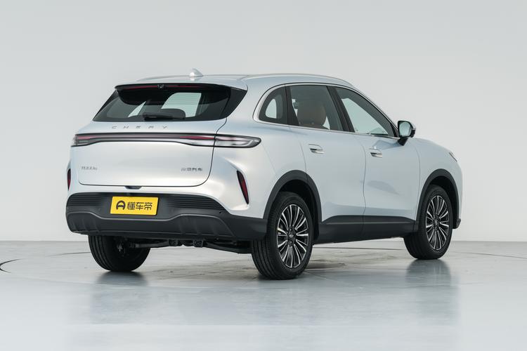 Фото машины 235