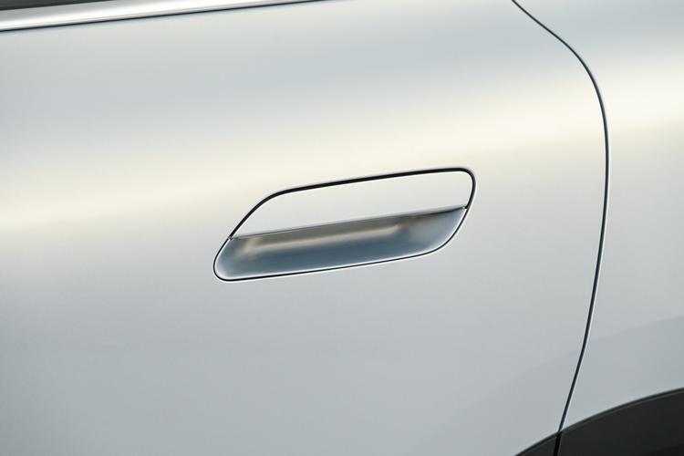 Фото машины 260