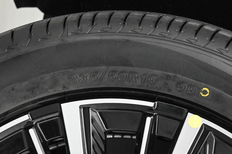 Фото машины 302