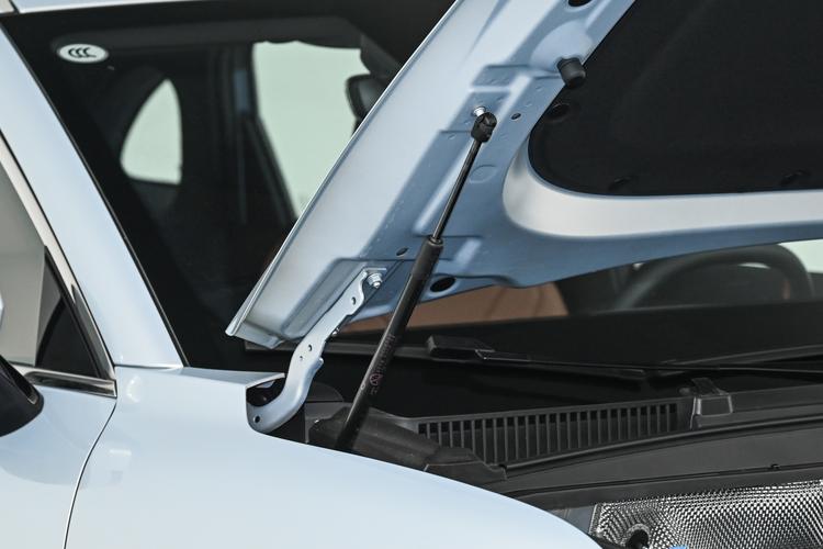 Фото машины 305