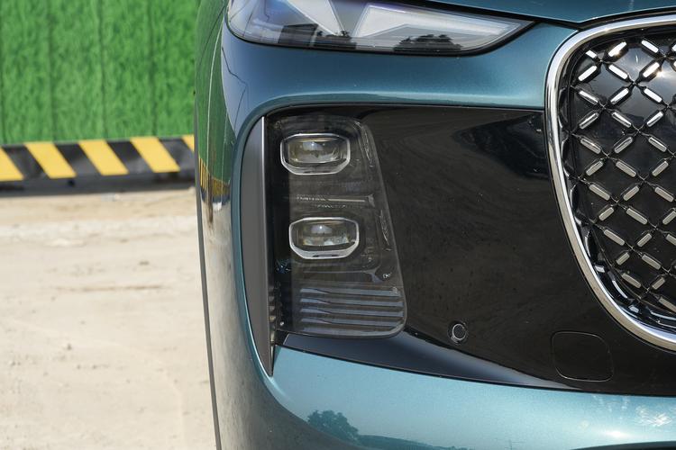 Фото машины 348