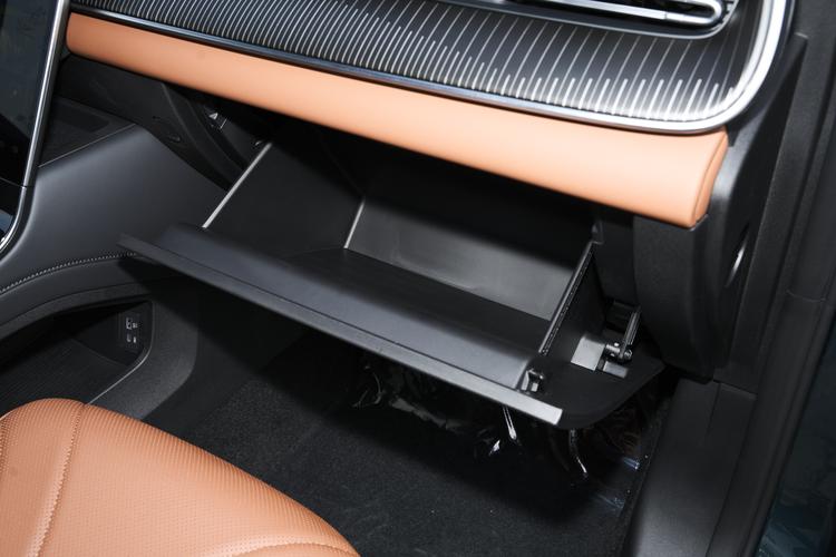 Фото машины 440