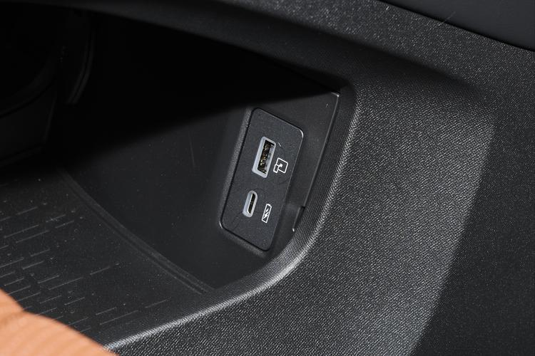 Фото машины 537