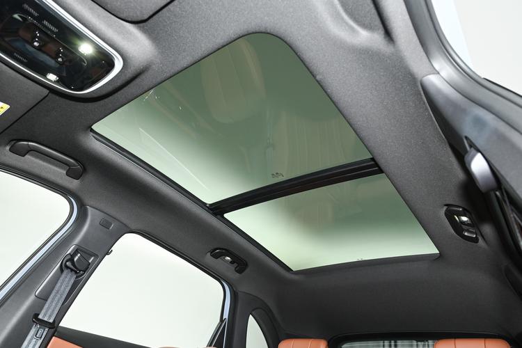 Фото машины 555