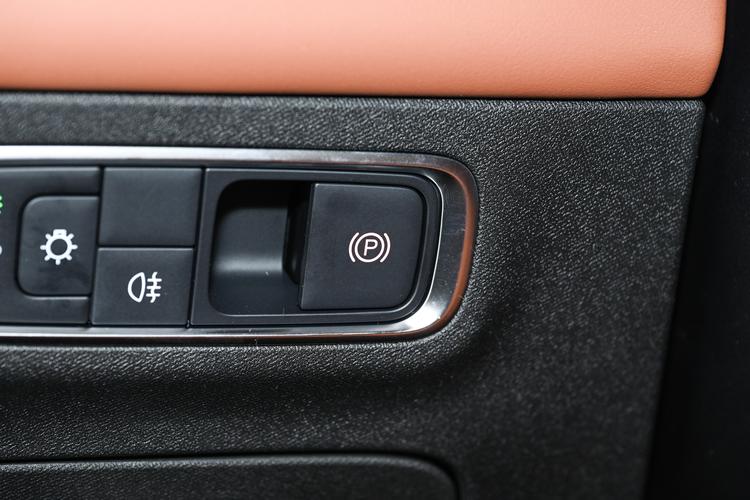 Фото машины 495