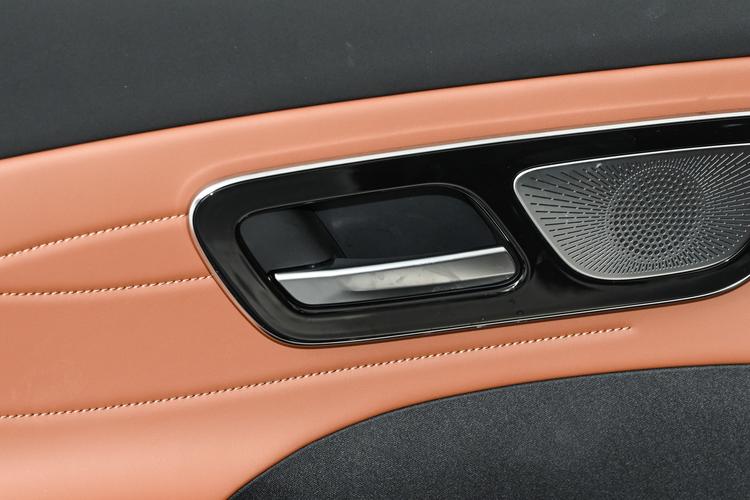 Фото машины 453