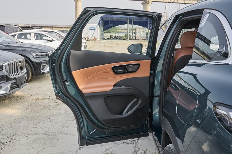 Фото машины 550