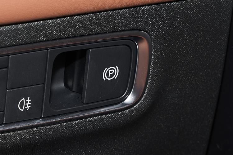 Фото машины 570