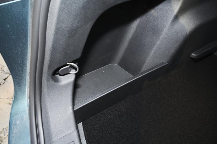 Фото машины 575