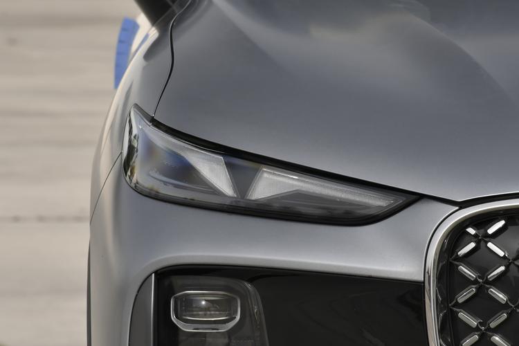 Фото машины 96