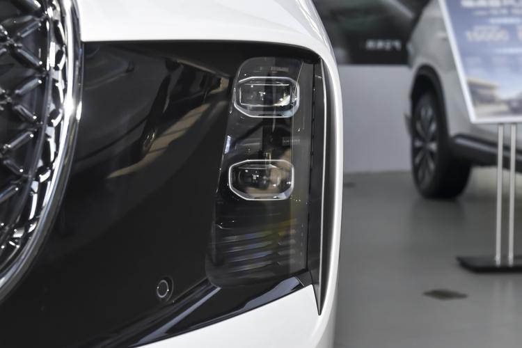 Фото машины 122