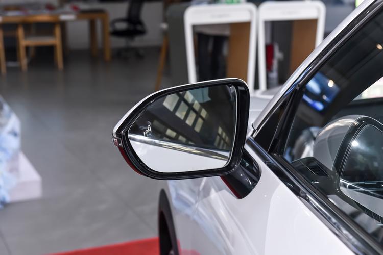 Фото машины 147