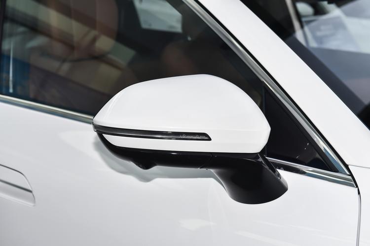 Фото машины 60