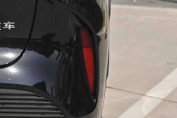 Фото машины 230