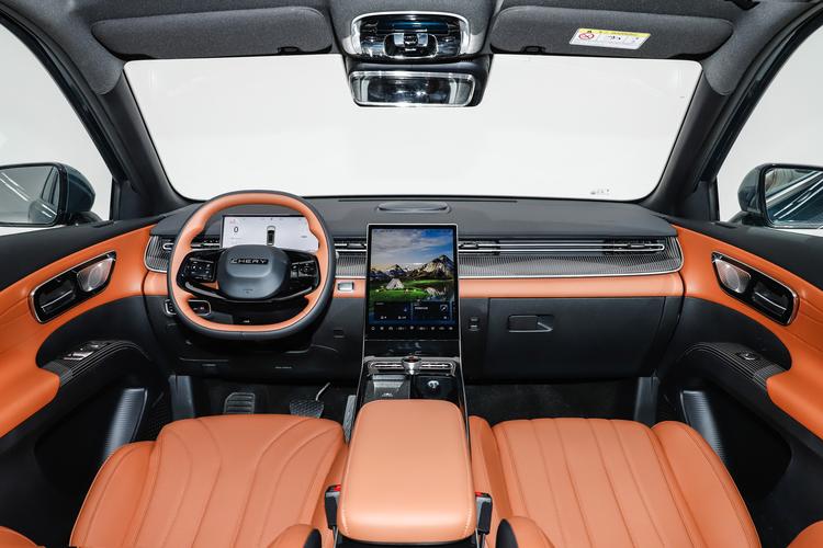 Фото машины 329