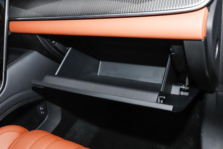 Фото машины 292