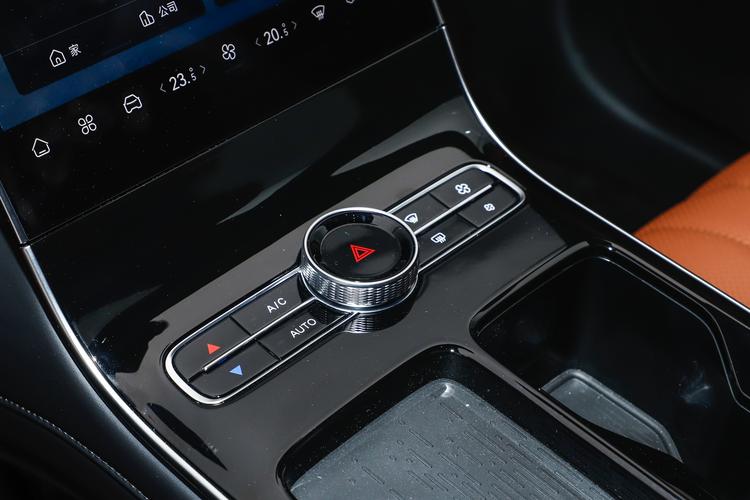 Фото машины 370