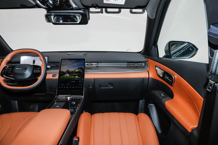 Фото машины 310