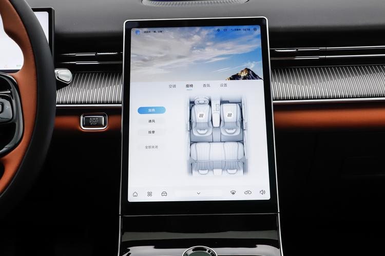 Фото машины 352