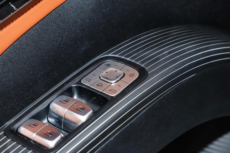 Фото машины 356