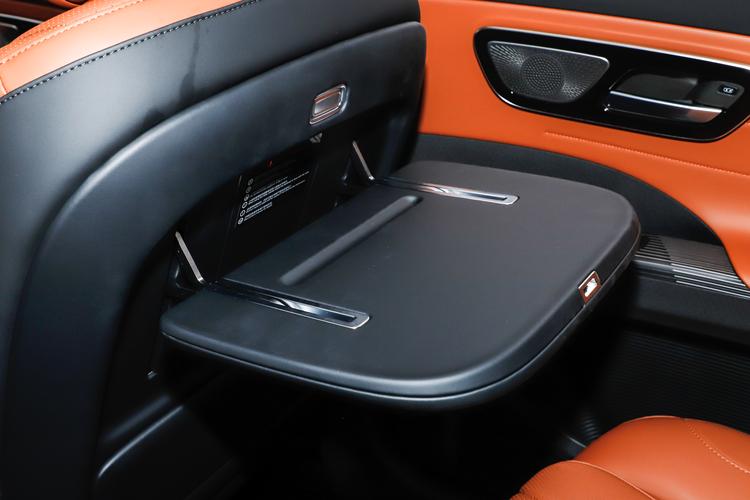 Фото машины 381