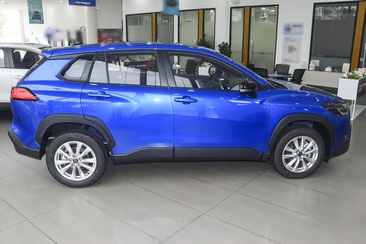 Фото машины 128