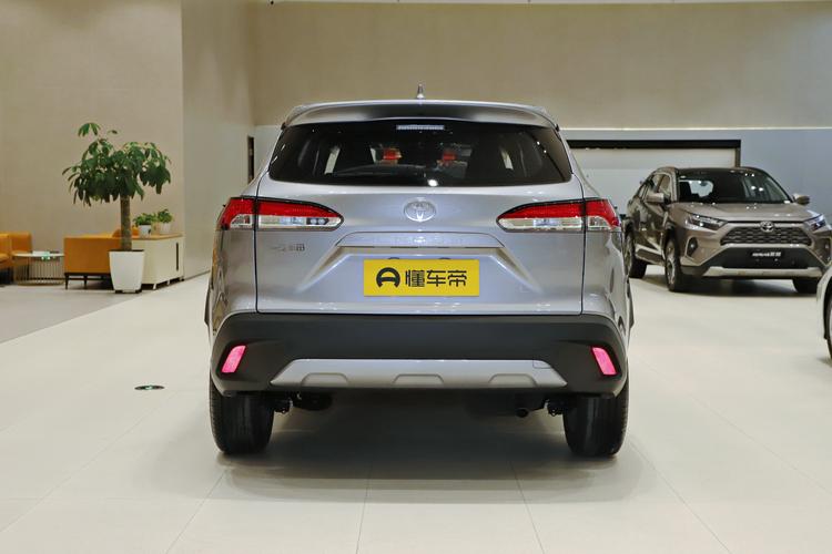 Фото машины 233