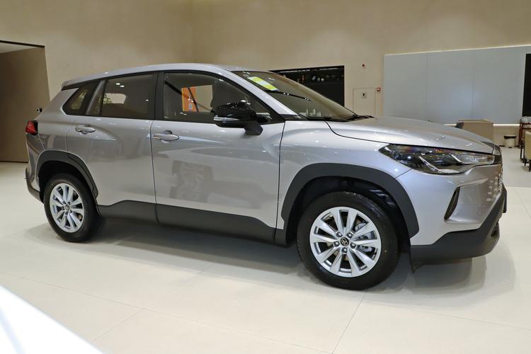 Фото машины 124