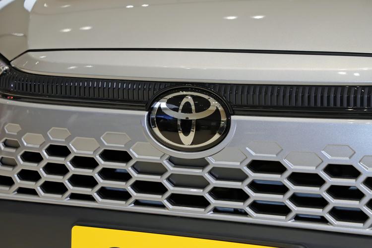 Фото машины 210