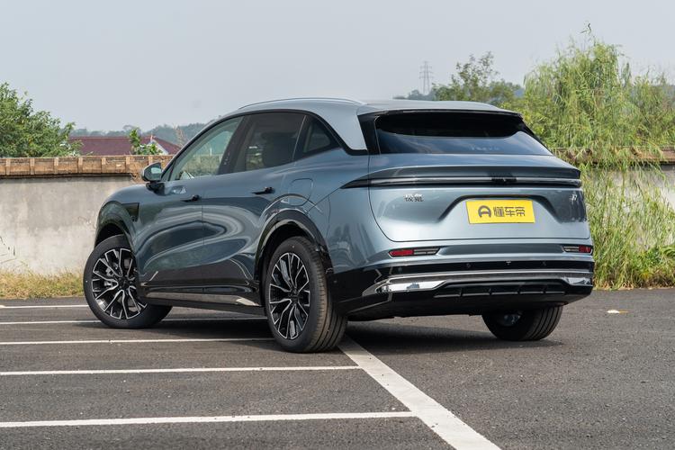 Фото машины 125