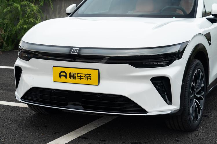 Фото машины 23